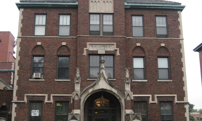 3735F772-BB71-4F12-8ABE-F37963939EFB